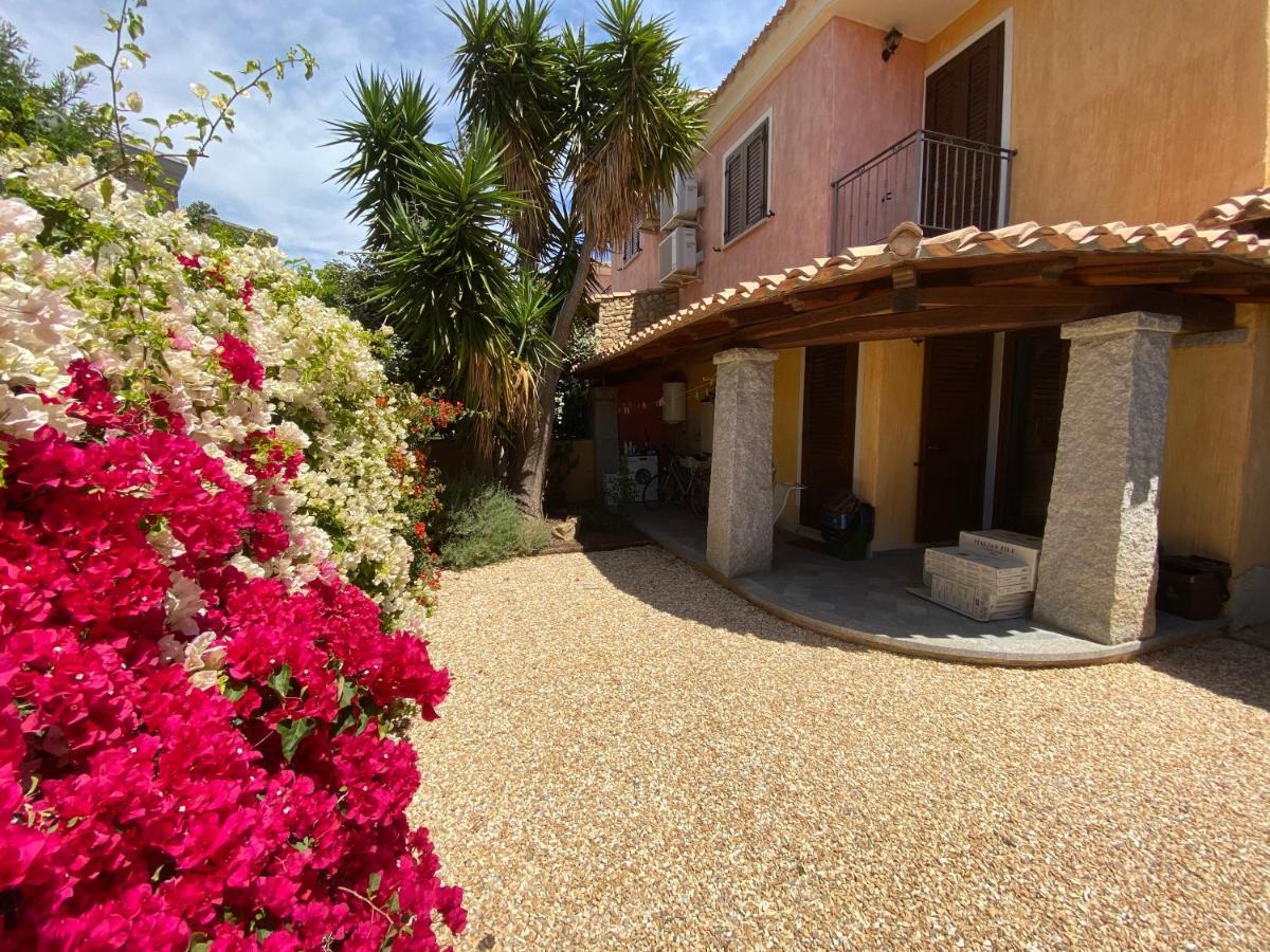 Sa Villarose By La Via Del Mare Viaggi E Vacanze Villasimius Exterior foto